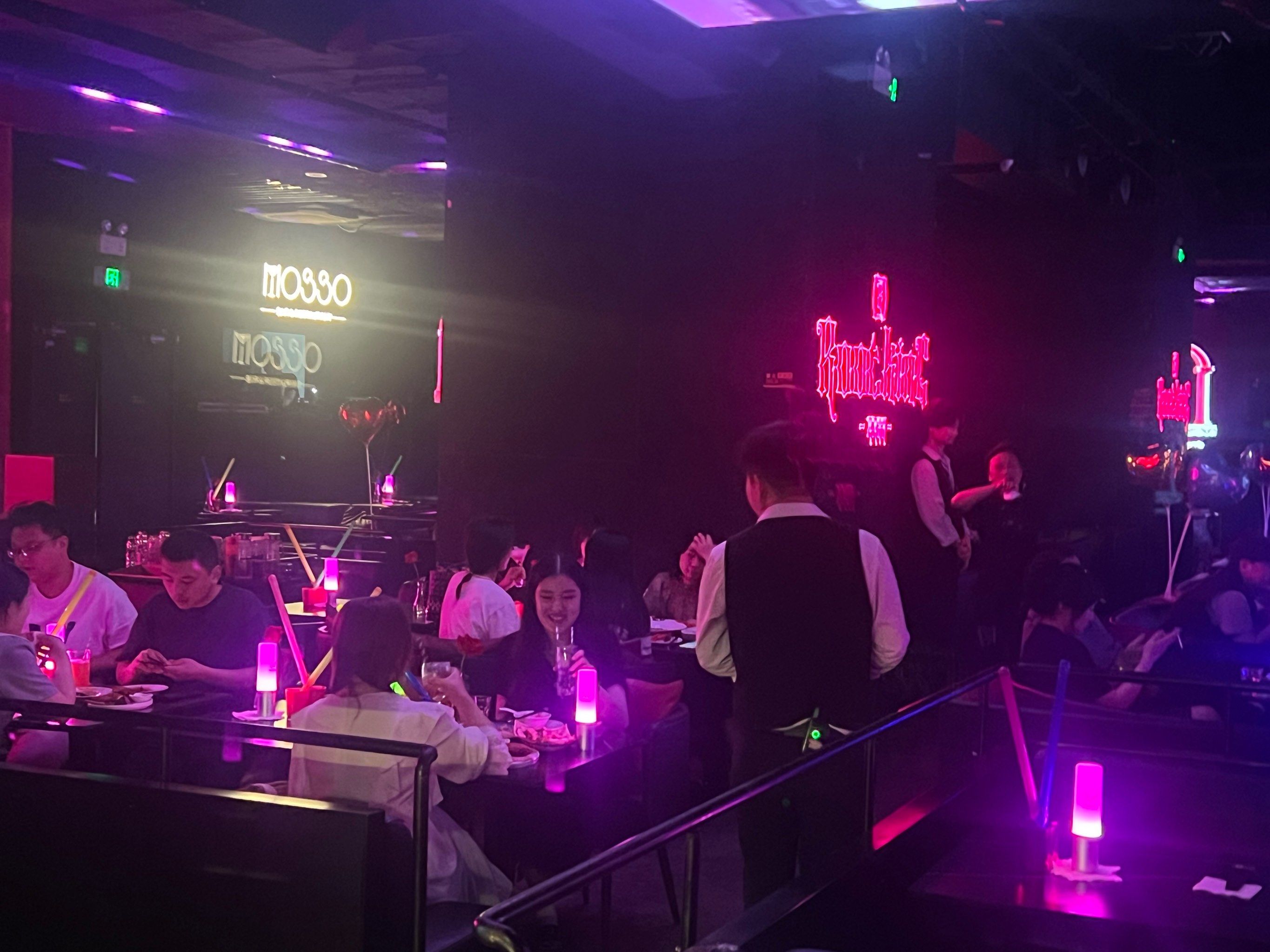 衡阳商务ktv商务ktv有没有优势分析-衡山县ktv预订